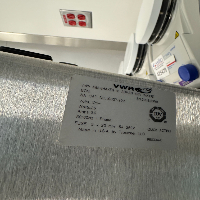 VWR Mini Shaker image 0